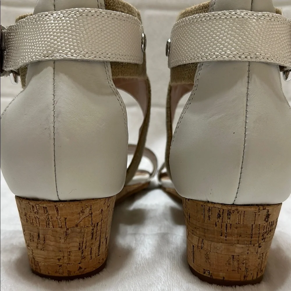 NYDJ Stylish White‎ and Tan Wedge Sandals